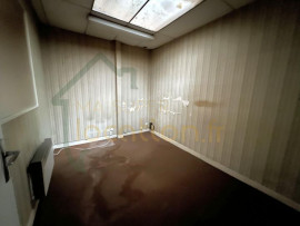 Location
Local commercial 369m2