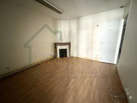 Location
Local commercial 369m2