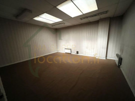 Location
Local commercial 369m2