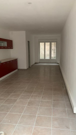 Location
LOCAL COMMERCIAL – 41 m² EN CENTRE-VILLE