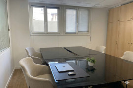 
                                                                                        Location
                                                                                         Local commercial/Bureau Av.du Prado Castellane