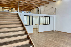 
                                                                                        Location
                                                                                         Local commercial/Bureau avec Vitrine Rue Paradis