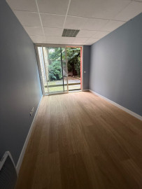 
                                                                                        Vente
                                                                                         LOCAL COMMERCIAL  CENTRE-VILLE