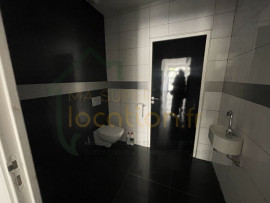 
                                                                                        Location
                                                                                         Local commercial moderne en plein centre-ville