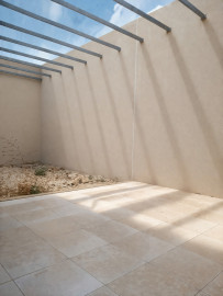 
                                                                                        Vente
                                                                                         Local commercial neuf de 457 m²avec patio