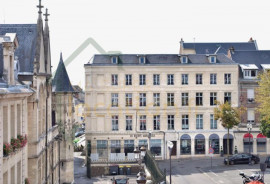 Location
Local commercial place du marché - idéal restauration