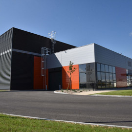 
                                                                                        Location
                                                                                         Local d'activités neufs de 400 m² à louer - Poitiers