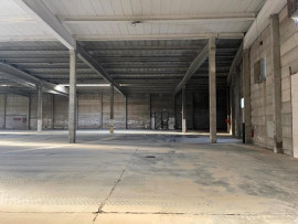 
                                                                                        Location
                                                                                         Local Logistique de 3 350 m² à louer à Amiens (80)
