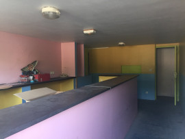 Location
Local professionnel entrepôt