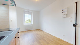 
                                                                                        Location
                                                                                         Location 16.12m²
