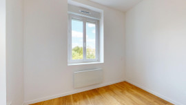 
                                                                                        Location
                                                                                         Location 16.12m²