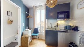 
                                                                                        Location
                                                                                         Location 16.40m²