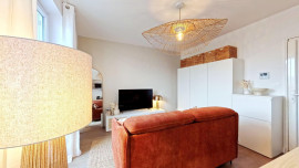 
                                                                                        Location
                                                                                         Location 18.20m²