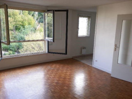 
                                                                                        Location
                                                                                         Location 2 pièces Lyon 4