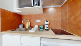 
                                                                                        Location
                                                                                         Location 24.78m²