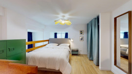 
                                                                                        Location
                                                                                         Location 24.84m²