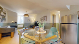
                                                                                        Location
                                                                                         Location 40.80m²