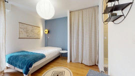 
                                                                                        Location
                                                                                         Location 55.54m²