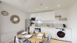 
                                                                                        Location
                                                                                         Location 68.00m²