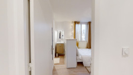 
                                                                                        Location
                                                                                         Location 68.00m²