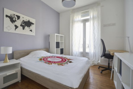 
                                                                                        Location
                                                                                         Location 84.99m²