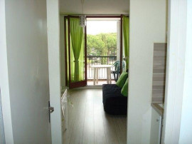 
                                                                                        Location
                                                                                         Location à l'année d'un studio de 21m2