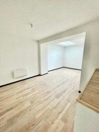 
                                                                                        Location
                                                                                         LOCATION - APPARTEMENT - FOURMIES📍