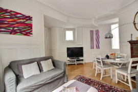
                                                                                        Location
                                                                                         Location Appartement Meublé - 3 pièces - 70m² - St Lazare (loyer tout inclus)