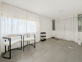 
                                                                                        Location
                                                                                         Location Bureaux La Penne-sur-Huveaune 13821