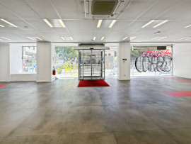 
                                                                                        Location
                                                                                         Location Entrepôts / Locaux d’activités Marseille 13005