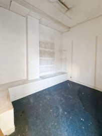 
                                                                                        Location
                                                                                         Location Entrepôts / Locaux d’activités Marseille 13005