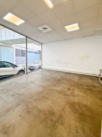 
                                                                                        Location
                                                                                         Location Entrepôts / Locaux d’activités Marseille 13005