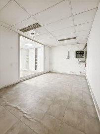 
                                                                                        Location
                                                                                         Location Entrepôts / Locaux d’activités Marseille 13005