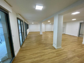 Location
Location Bureaux Marseille 13008