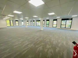 
                                                                                        Location
                                                                                         Location Bureaux Meyreuil 13590