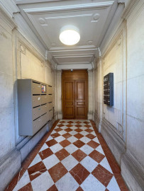 
                                                                                        Location
                                                                                         Location Bureaux Paris 75004