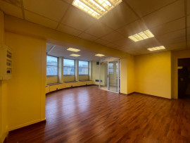 Location
Location Bureaux Paris 75008