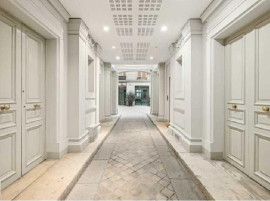 Location
Location Bureaux Paris 75008