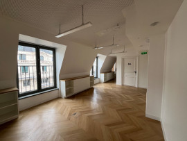 
                                                                                        Location
                                                                                         Location Bureaux Paris 75008