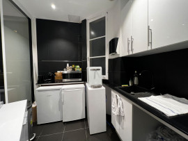 
                                                                                        Location
                                                                                         Location Bureaux Paris 75008