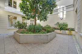 Location
Location Bureaux Paris 75008