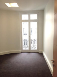 
                                                                                        Location
                                                                                         Location Bureaux Paris 75008