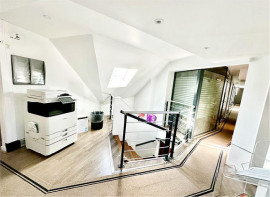 
                                                                                        Location
                                                                                         Location Bureaux Paris 75008