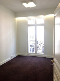 
                                                                                        Location
                                                                                         Location Bureaux Paris 75008
