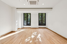 
                                                                                        Location
                                                                                         Location Bureaux Paris 75009