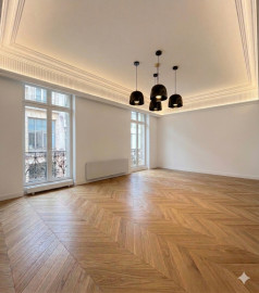 
                                                                                        Location
                                                                                         Location Bureaux Paris 75009