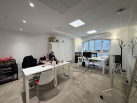 
                                                                                        Location
                                                                                         Location Bureaux Paris 75009