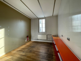 Location
Location Bureaux Paris 75011