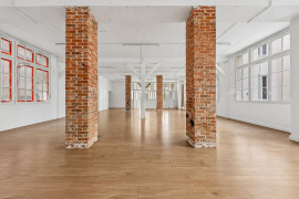 
                                                                                        Location
                                                                                         Location Bureaux Paris 75011