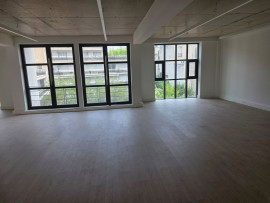 
                                                                                        Location
                                                                                         Location Bureaux Paris 75012